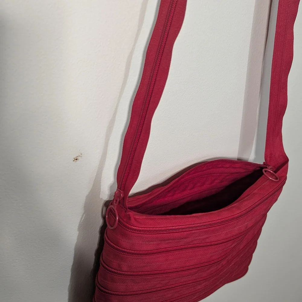Zip It Zipper Crossbody Bag Red Novelty Purse Multi Zip Lightweight Y2K